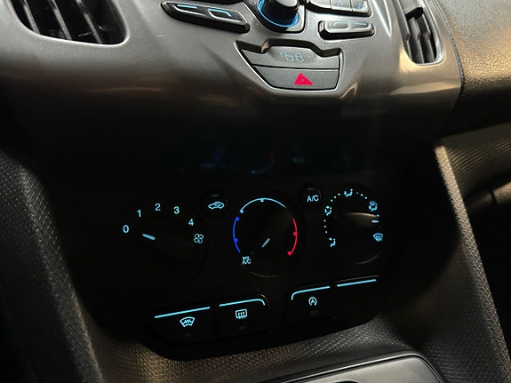 Ford Transit Connect 14 of 16
