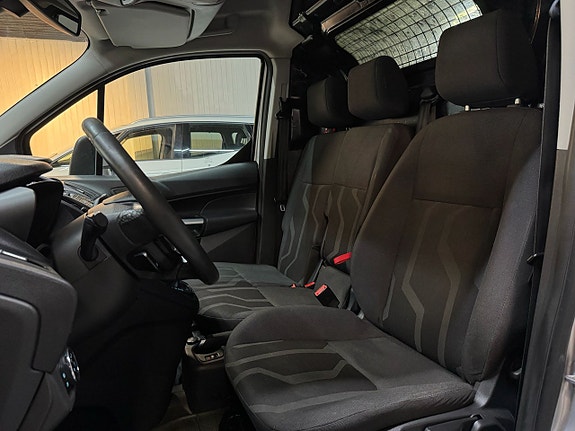 Ford Transit Connect 16 of 16