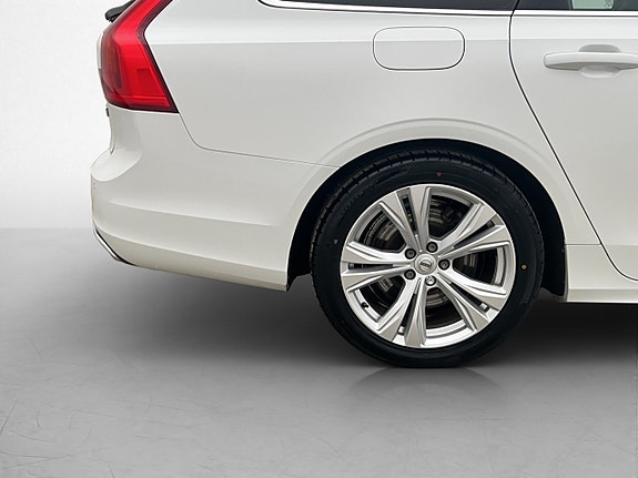 Volvo V90 29 of 30