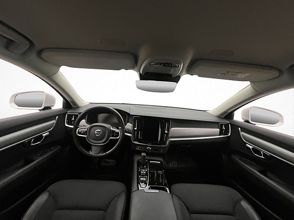 Volvo V90 17 of 30