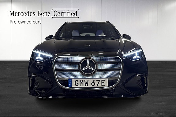 Mercedes-Benz GLC400 22 of 25