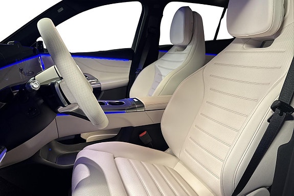 Mercedes-Benz GLC400 12 of 25