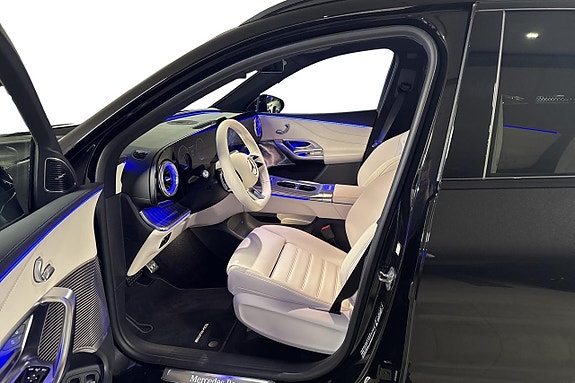 Mercedes-Benz GLC400 11 of 25