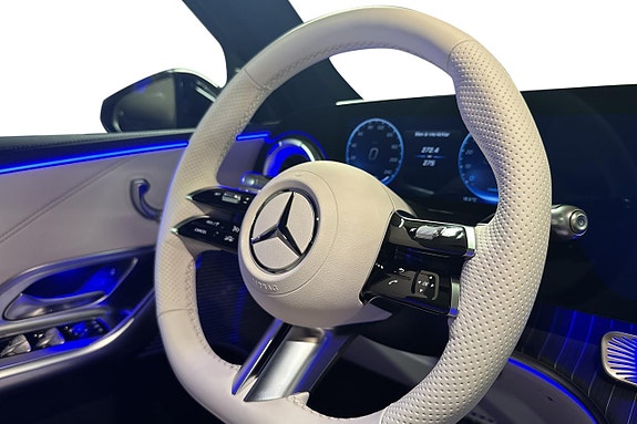 Mercedes-Benz GLC400 16 of 25