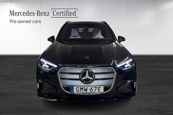 Mercedes-Benz GLC400 23 of 25