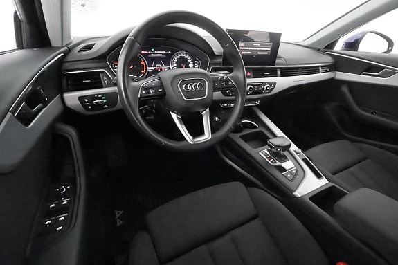 Audi A4 13 of 30