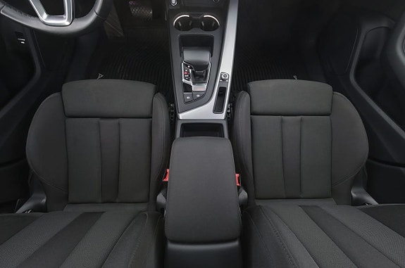 Audi A4 20 of 30