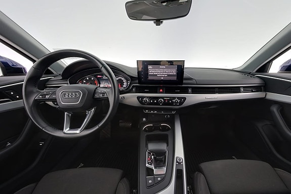 Audi A4 14 of 30