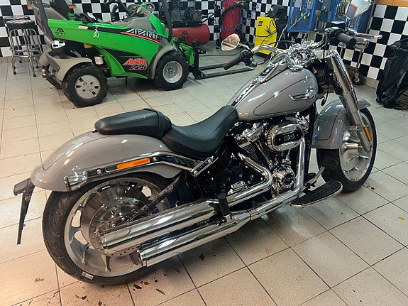 Harley-Davidson Fat Boy 114