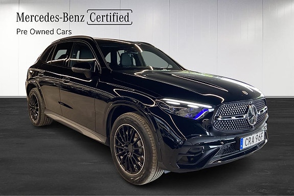 Mercedes-Benz GLC300 de 2 of 5