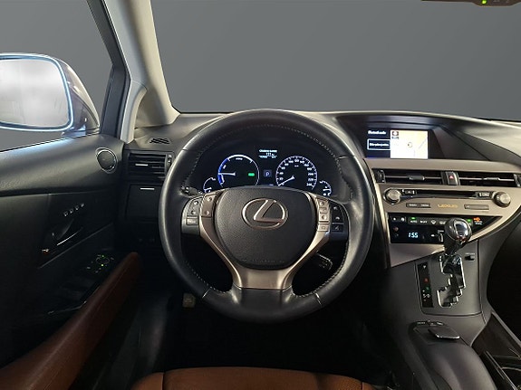 Lexus RX450h 10 of 12