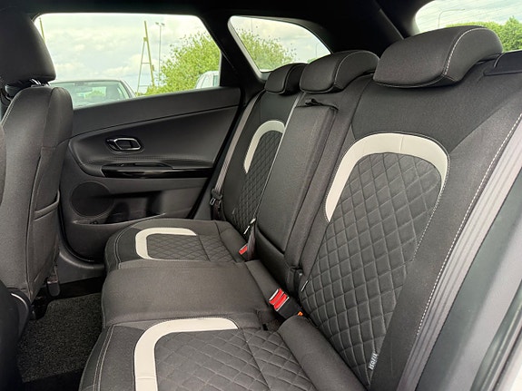 Kia Ceed 12 of 22