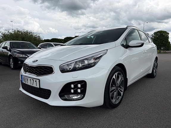 Kia Ceed 8 of 22