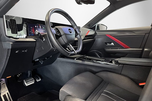 Opel Astra 2 of 5