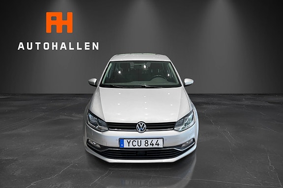 Volkswagen Polo 2 of 5