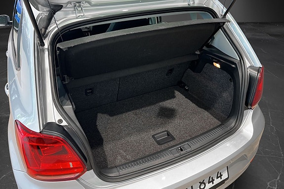 Volkswagen Polo 18 of 21