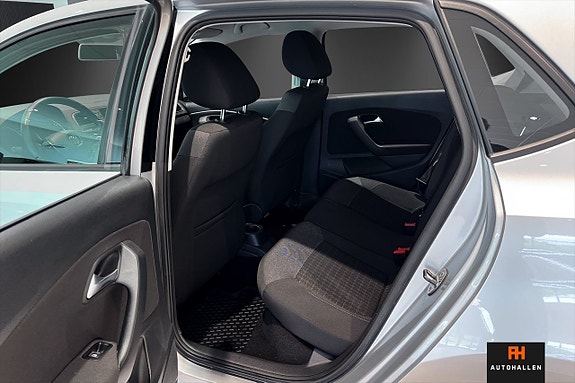 Volkswagen Polo 17 of 21