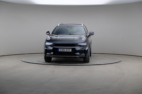 Lynk & Co 01 3 of 28