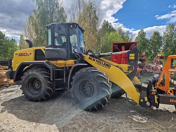 New Holland w150D