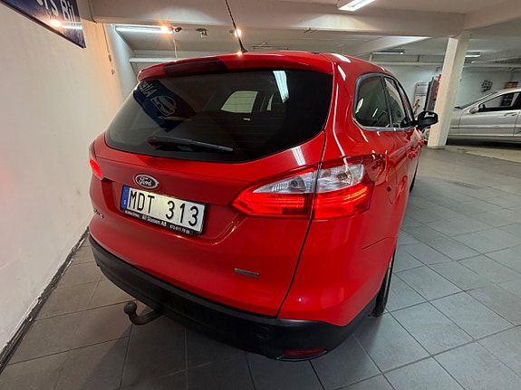 Ford Focus 8 of 12