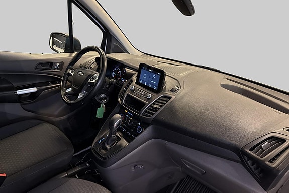 Ford Transit Connect 4 of 5