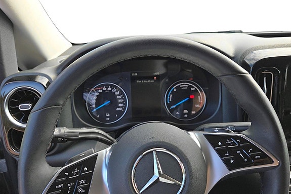 Mercedes-Benz eVito 129 5 of 5