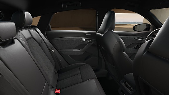 Audi Q6 e-tron 11 of 11