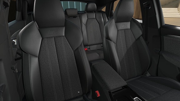 Audi Q6 e-tron 10 of 11