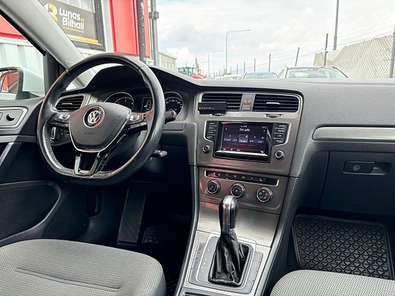 Volkswagen Golf I 11 of 18
