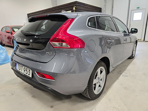 Volvo V40 5 of 5