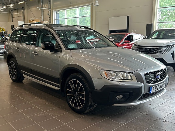 Volvo XC70 9 of 30