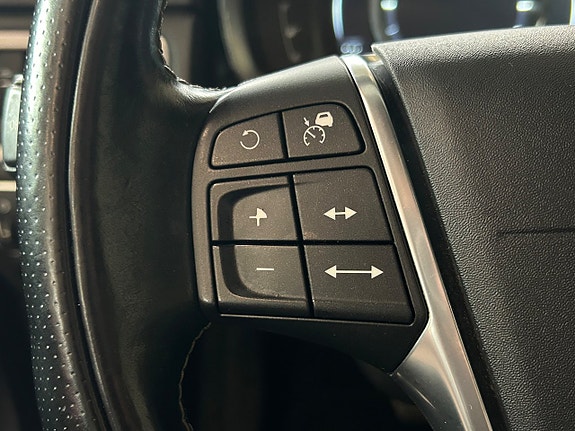 Volvo XC70 28 of 30
