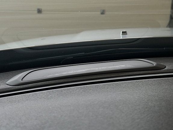 Volvo XC70 21 of 30