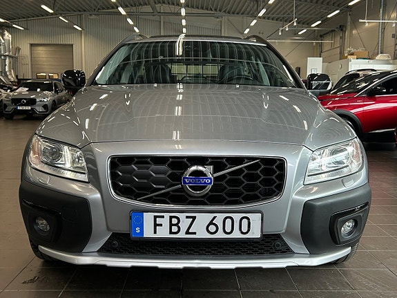 Volvo XC70 10 of 30