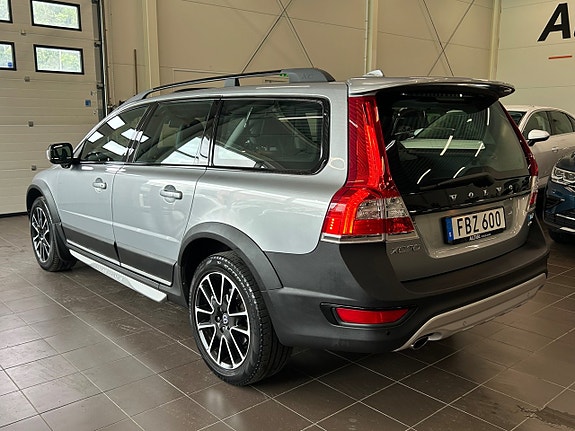 Volvo XC70 5 of 30