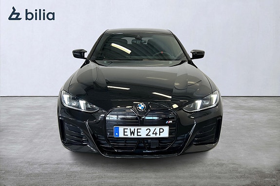 BMW i4 2 of 5