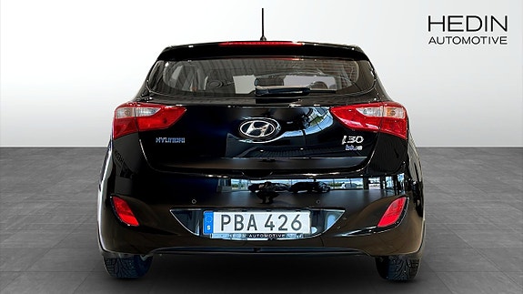 Hyundai i30 7 of 13