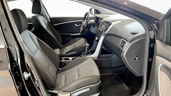 Hyundai i30 3 of 13