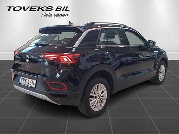 Volkswagen T-Roc 5 of 5