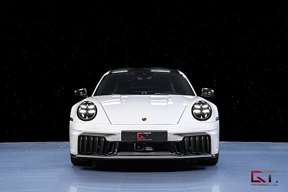 Porsche 911 3 of 5