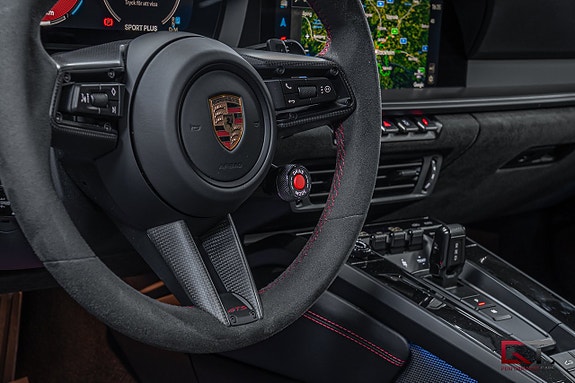 Porsche 911 24 of 25