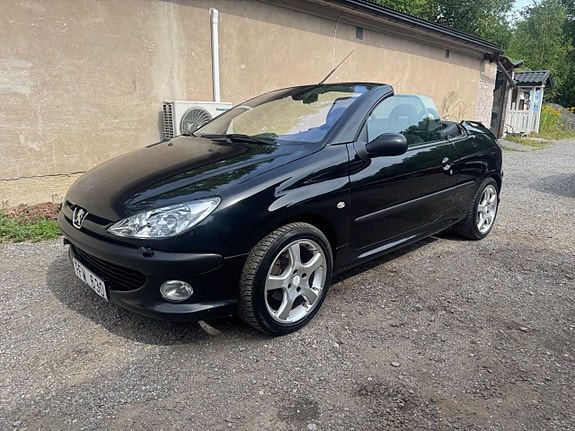 Peugeot 206 CC 4 of 8