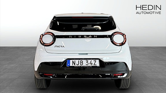 Nissan Micra 7 of 26