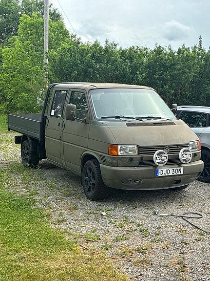 Volkswagen Transporter 2 of 5