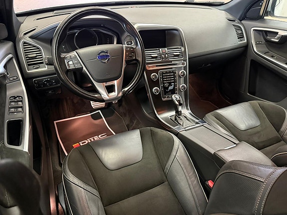 Volvo XC60 14 of 24