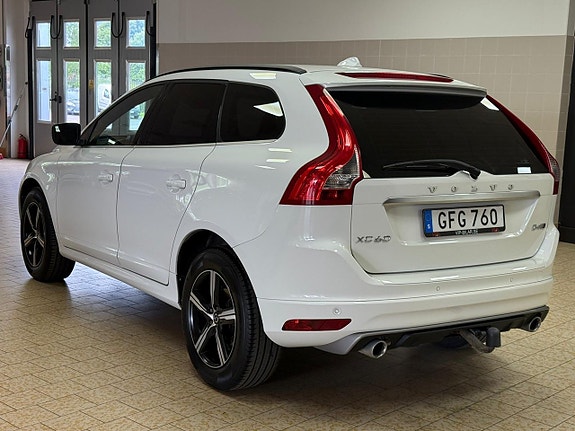Volvo XC60 5 of 24