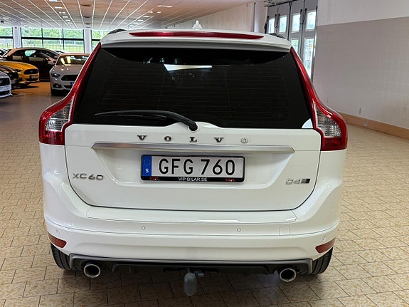 Volvo XC60 6 of 24