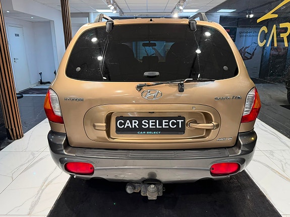 Hyundai Santa Fe 4 of 20