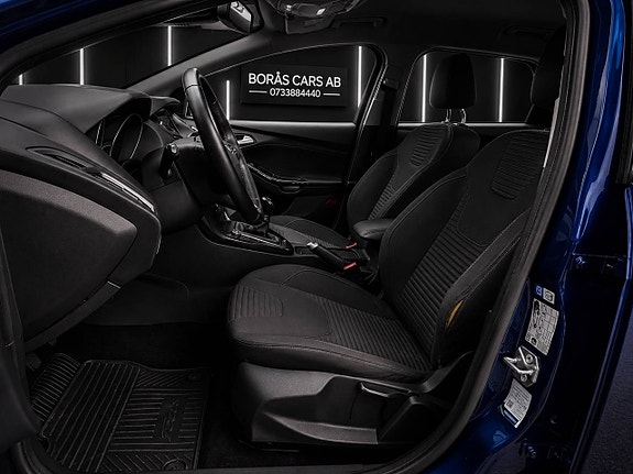 Ford Focus 7 of 13