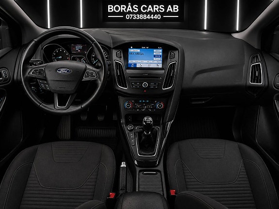 Ford Focus 9 of 13